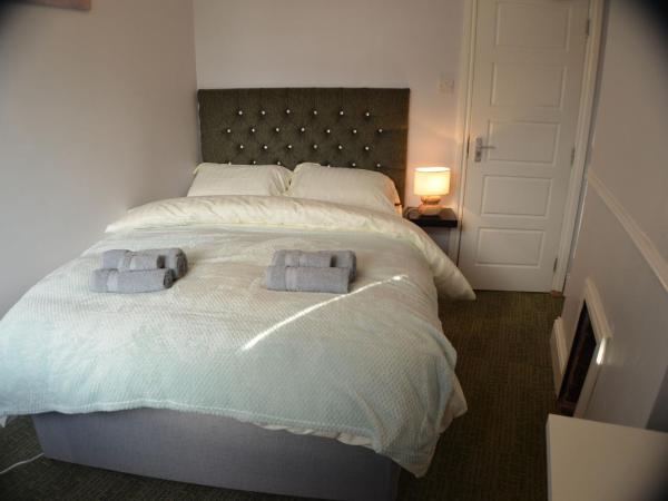 Gorton Mount Hotel Manchester : photo 10 de la chambre chambre double Économique avec salle de bains commune