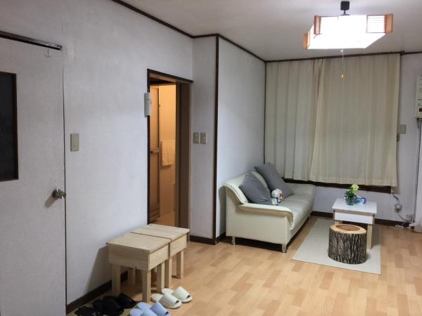 Happy Apartment : photo 6 de la chambre chambre familiale avec salle de bains privative