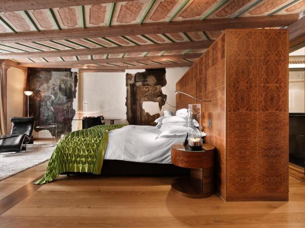 Widder Hotel - Zurichs luxury hideaway : photo 1 de la chambre suite junior historique