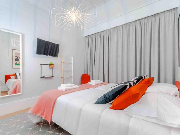 NLC Rooms & Suites : photo 3 de la chambre chambre double ou lits jumeaux avec balcon