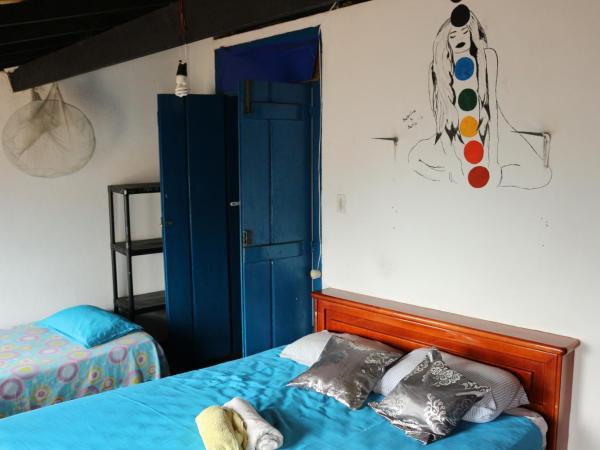 Hostel Torre Bahia : photo 9 de la chambre lit dans dortoir mixte de 6 lits