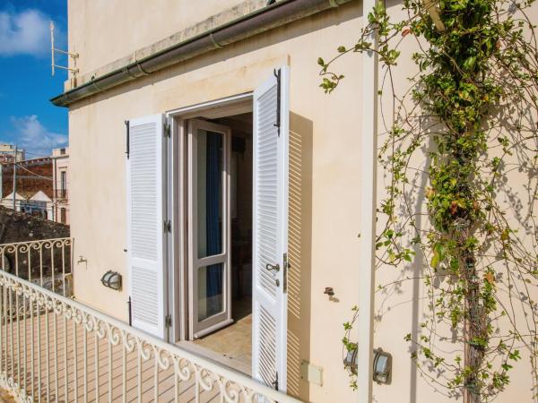 Musciara Siracusa Resort : photo 3 de la chambre appartement 1 chambre avec balcon - bâtiment séparé