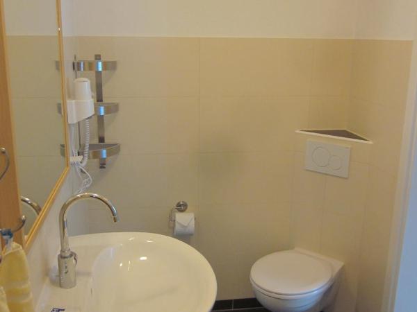 Hotel Waldesruh : photo 5 de la chambre suite