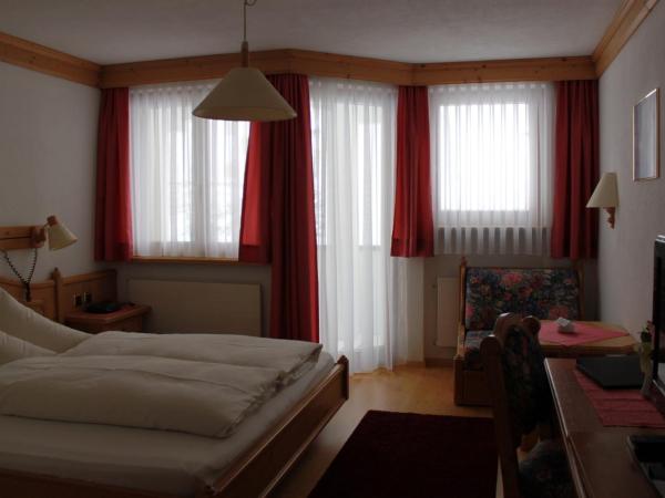 Hotel Camona & Apart Walserhof : photo 3 de la chambre chambre double standard