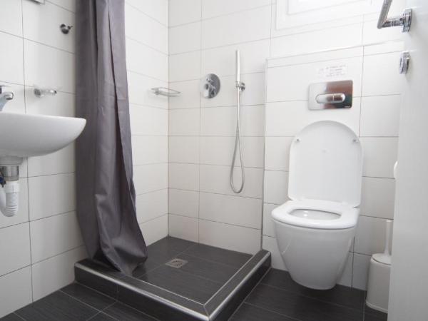 Villa Stella : photo 4 de la chambre chambre lits jumeaux standard avec vue sur jardin