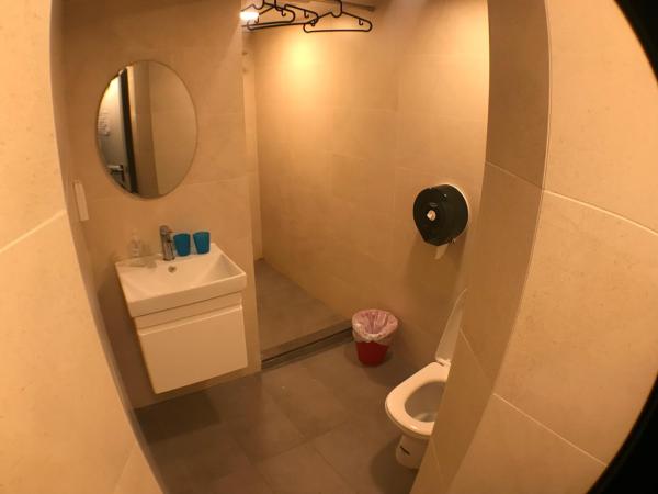 Soso Hostel : photo 6 de la chambre chambre lits jumeaux supérieure