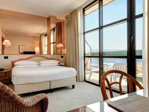 Park Hotel Brasilia : photo 3 de la chambre chambre double ou lits jumeaux deluxe - vue sur mer