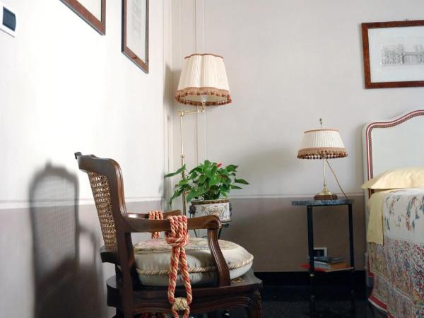 Bed and Breakfast Flowers : photo 1 de la chambre chambre double ou lits jumeaux avec terrasse