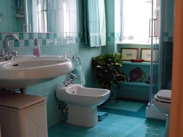 Bed and Breakfast Flowers : photo 3 de la chambre chambre double ou lits jumeaux avec terrasse