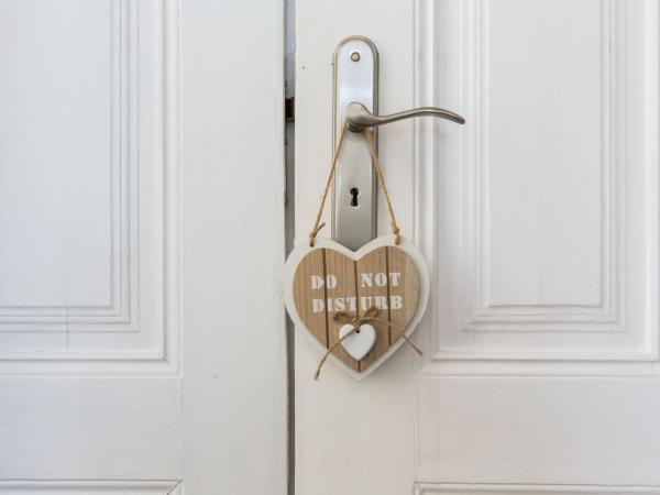 Faro Cosy Guesthouse : photo 6 de la chambre chambre double avec salle de bains commune