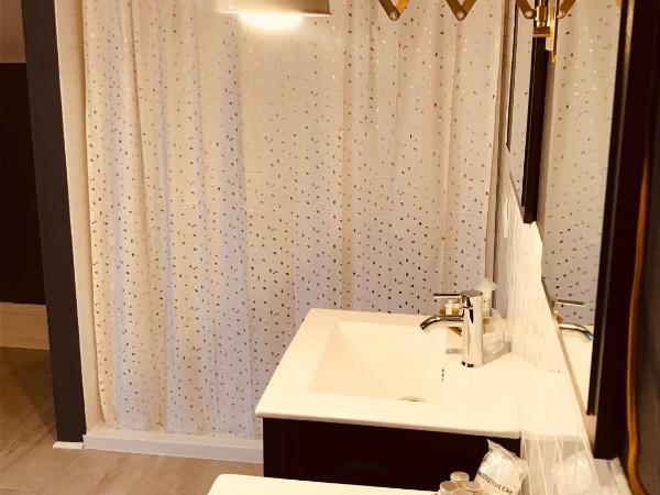 The ART INN Seattle : photo 2 de la chambre double / twin room - 1 parking space included