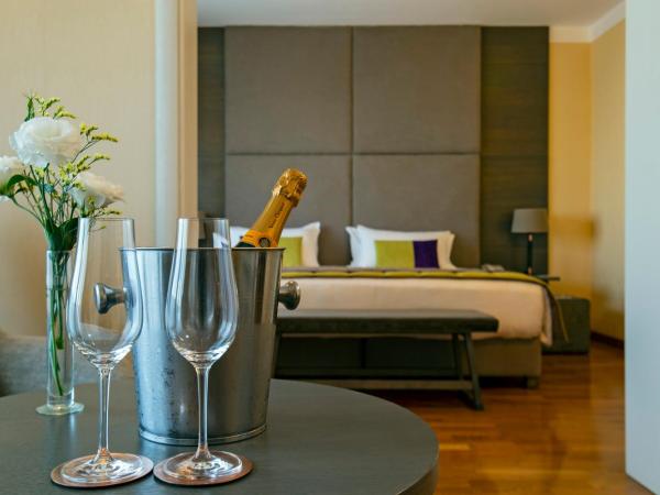 Hotel Grand Brizo Buenos Aires : photo 4 de la chambre suite avec balcon