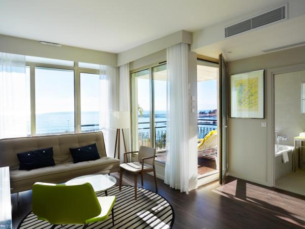 Hotel Napoléon : photo 7 de la chambre suite junior - vue sur océan