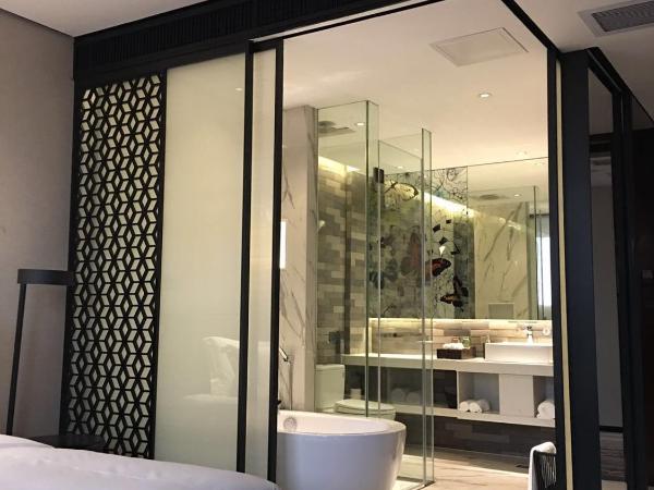 Paco Hotel Dongpu Guanghzou -Free Shuttle Bus for Canton Fair : photo 7 de la chambre chambre lit king-size premium