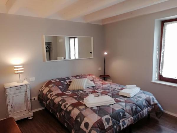 Corte Clocego : photo 5 de la chambre 2 chambres doubles avec salle de bains privative externe