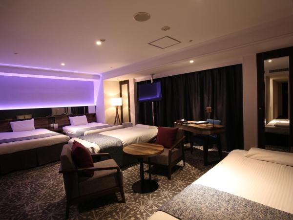 Quintessa Hotel Sapporo : photo 2 de la chambre grande chambre lits jumeaux avec 2 lits d'appoint - non-fumeurs