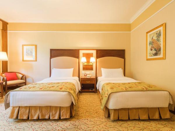 Shangri-La Hangzhou : photo 2 de la chambre chambre lits jumeaux - vue sur colline