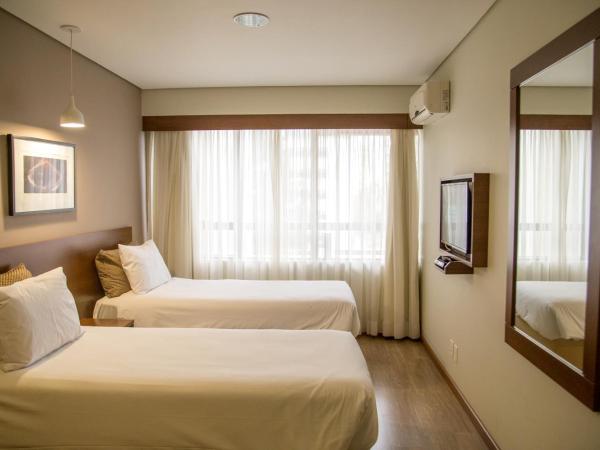 Mercure Curitiba Golden : photo 10 de la chambre chambre standard avec 2 lits simples