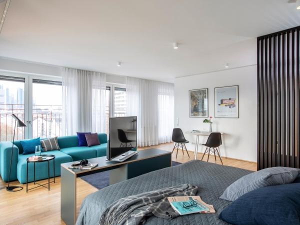 THE FLAG Oskar M. : photo 3 de la chambre studio double confort exécutif - vue sur rivière (lit de 180 cm)