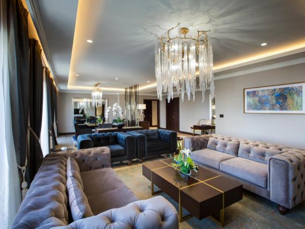 The Tower Plaza Hotel Dubai : photo 1 de la chambre suite présidentielle 2 chambres