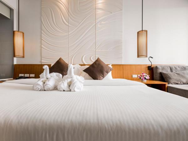 G Hua Hin Resort & Mall : photo 4 de la chambre chambre deluxe double ou lits jumeaux