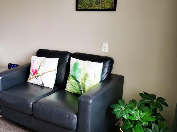 Belmont Motor Inn : photo 1 de la chambre studio lit king-size