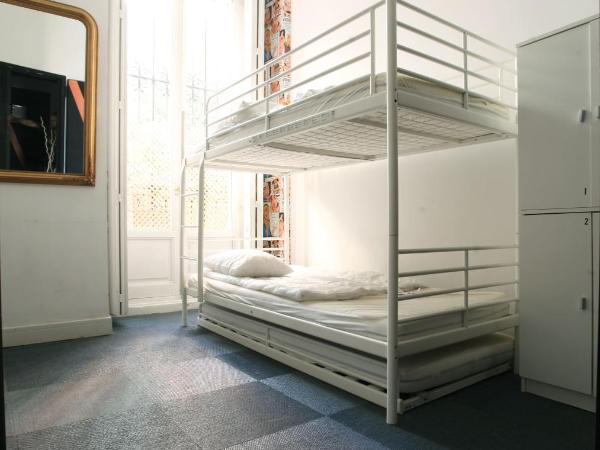 Hostels Meetingpoint : photo 10 de la chambre lit simple dans dortoir pour femmes de 8 lits