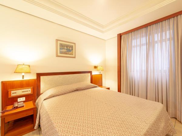 Real Castilha Hotel : photo 3 de la chambre chambre standard avec 1 lit double