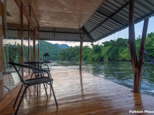 Kodaun River Kwai Resort : photo 6 de la chambre chambre avec 2 grands lits queen-size 