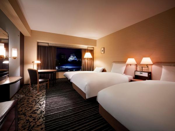 Hotel New Otani Osaka : photo 6 de la chambre petit hébergement triple non-fumeurs - vue sur château