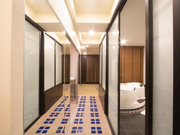 Nim Hotel : photo 5 de la chambre suite familiale deluxe