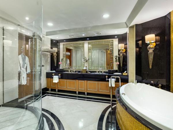 Calista Luxury Resort : photo 2 de la chambre suite king avec transfert aéroport aller-retour