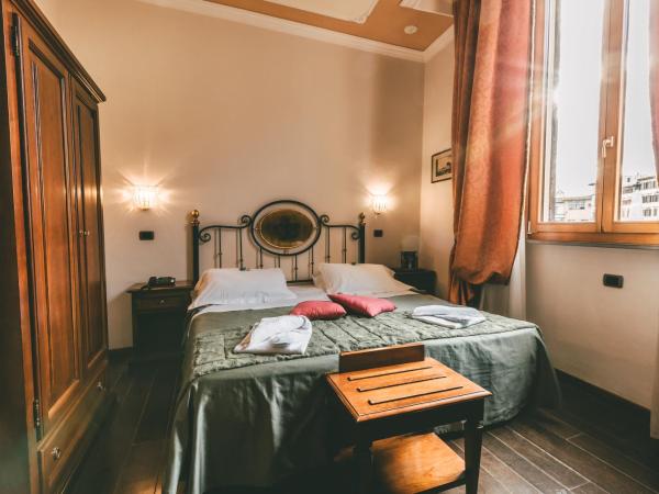 Domus Florentiae Hotel : photo 1 de la chambre chambre double ou lits jumeaux