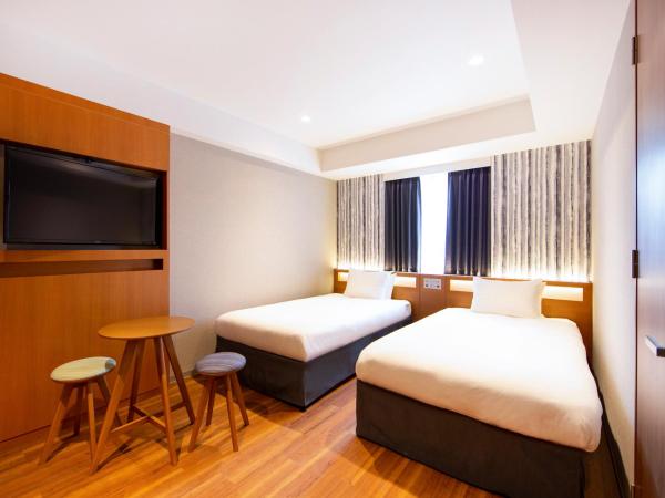 karaksa hotel grande Shin-Osaka Tower : photo 1 de la chambre chambre lits jumeaux standard - non-fumeurs