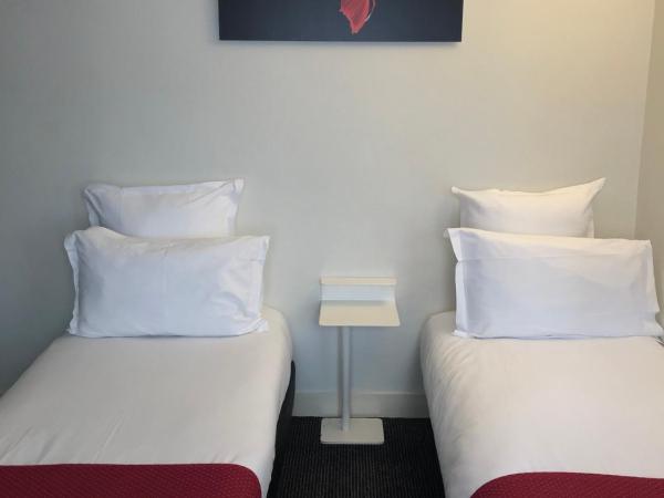 The Originals City, Hôtel Lecourbe, Paris Tour Eiffel : photo 3 de la chambre chambre lits jumeaux standard