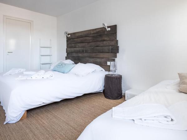 L'Île Ô Château : photo 3 de la chambre chambre triple