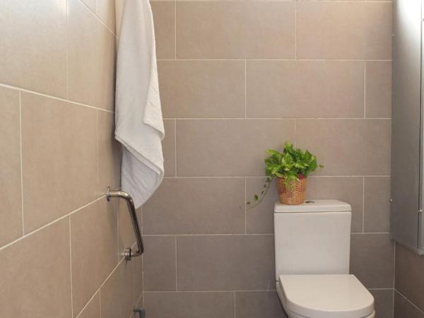 Minima 8 : photo 6 de la chambre chambre familiale avec salle de bains