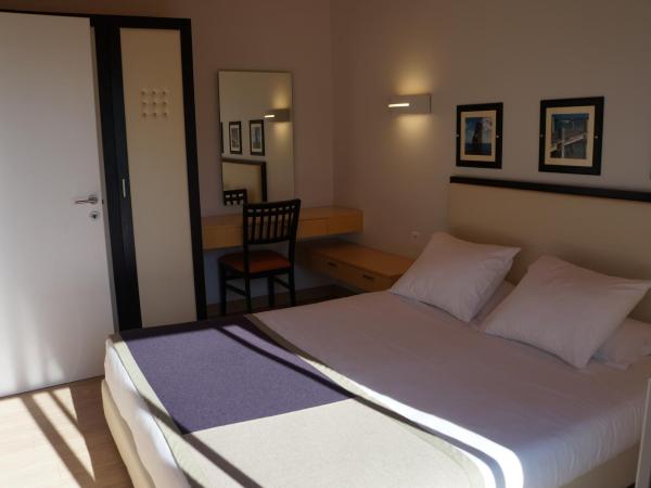 Résidence Cala Sultana : photo 2 de la chambre appartement 1 chambre n° 1 (4 adultes)