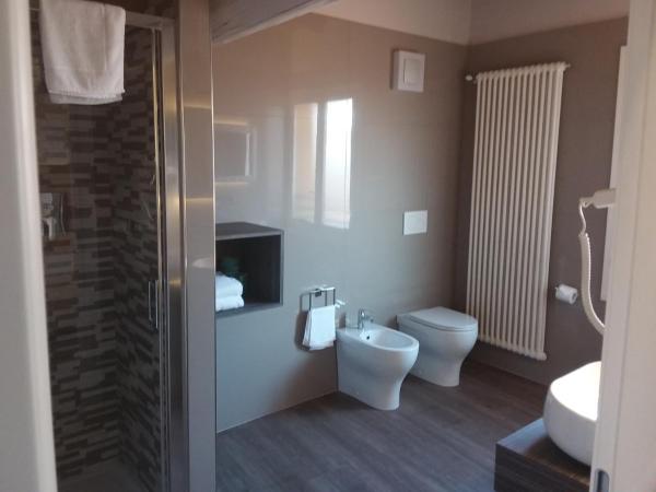 Hotel Centrale : photo 4 de la chambre studio (3 adultes) - annexe