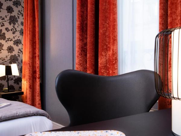 Hôtel Plaza Étoile : photo 6 de la chambre chambre double ou lits jumeaux classique