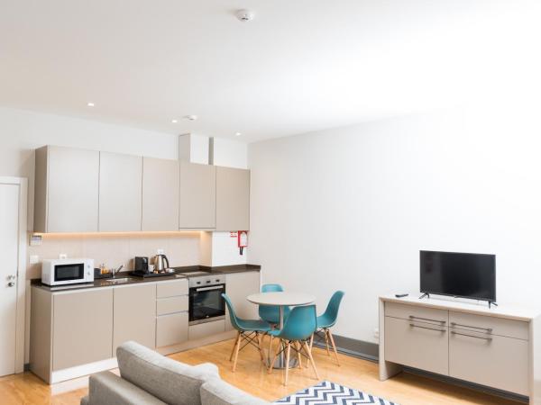 FMO APARTMENTS BOAVISTA : photo 8 de la chambre appartement - vue sur jardin