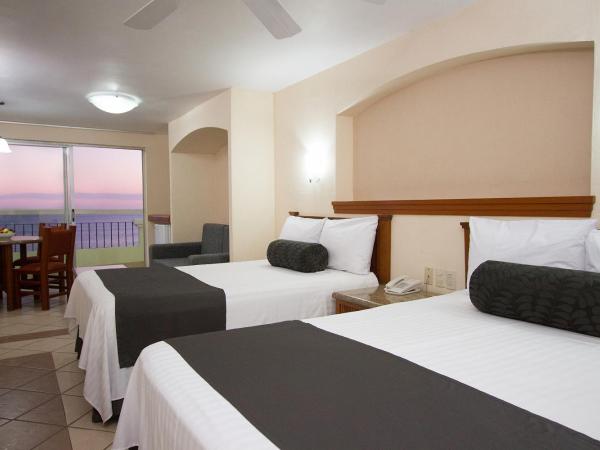 Don Pelayo Pacific Beach : photo 4 de la chambre suite junior