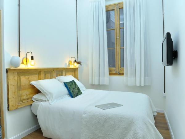 Hostal Girona : photo 2 de la chambre chambre simple