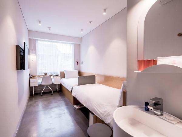 Patio 7 : photo 4 de la chambre patio twin