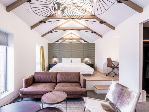 Patio 7 : photo 1 de la chambre suite avec terrasse