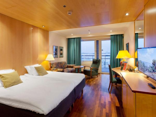 Holiday Club Tampereen Kehräämö : photo 1 de la chambre standard twin room with balcony - annex building