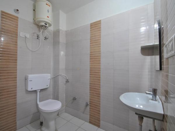 Satkar Hotel : photo 4 de la chambre chambre familiale