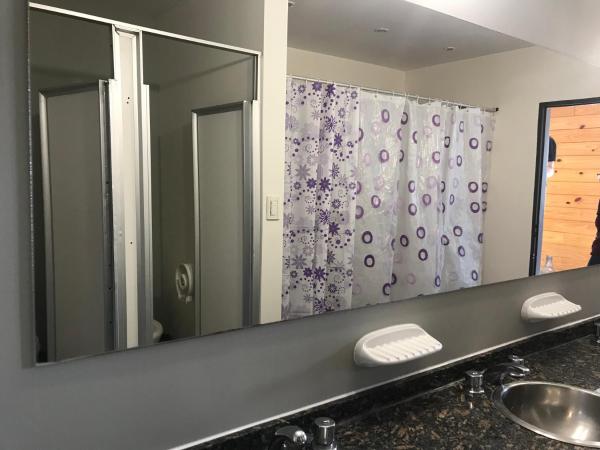 Folk Suites : photo 10 de la chambre lit simple en dortoir