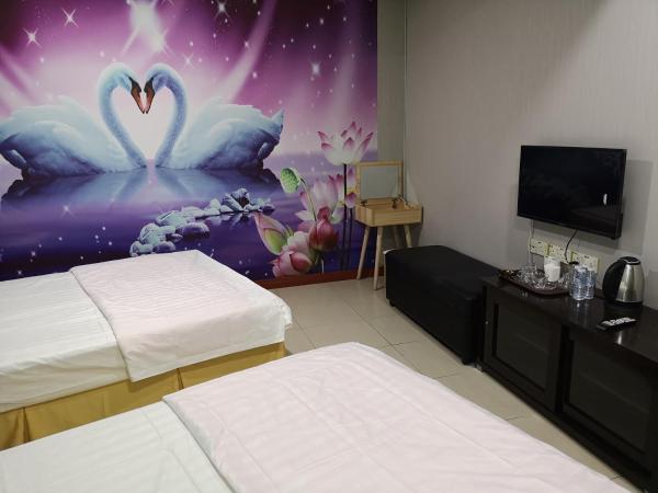 Home Inn Hotel : photo 4 de la chambre chambre quadruple deluxe