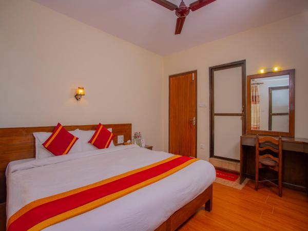 Hotel Garuda Inn : photo 6 de la chambre chambre double deluxe